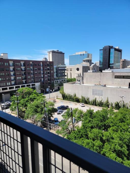 Sodo City Gem: Rooftop Skyline Pool Parking Wi-Fi Houston Exterior foto